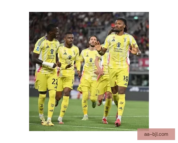 尤文图斯租借博洛尼亚后卫霍尔姆并附带买断选项强化防线布局新赛季引援关键